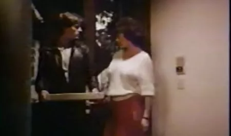 (1983)السراويل سكس مصري نسوانجي